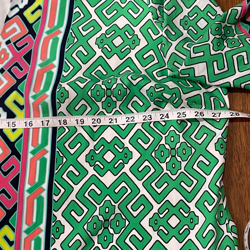 Crown & Ivy Women’s Green and Pink Geometric Print Shift Dress 24W - Picture 10 of 12